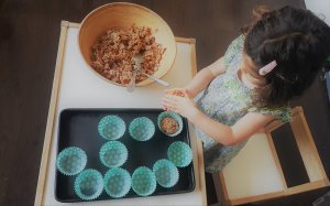 coconut and dulce de leche macaroons