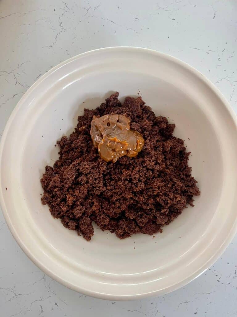 Christmas pine cone truffles with dulce de leche.