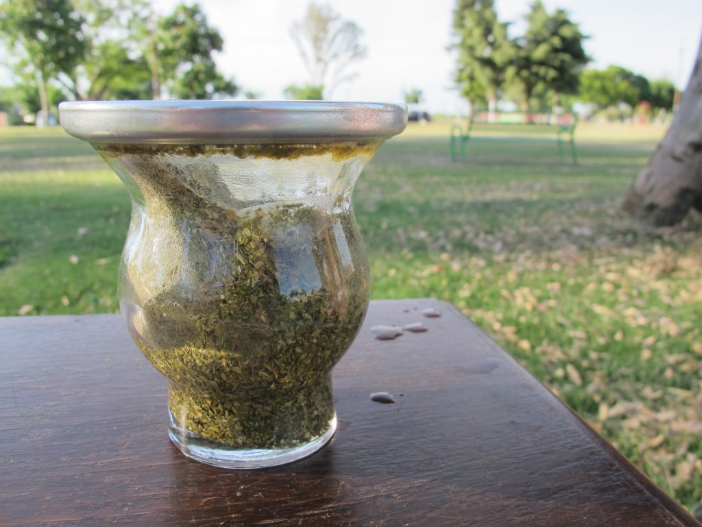 how to prepare yerba mate add cool water