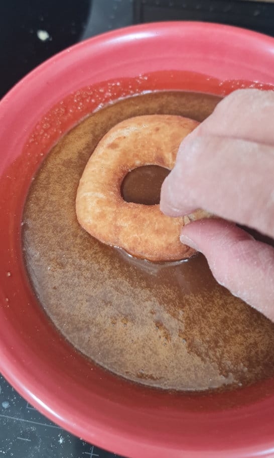 dulce de leche glazed donuts glaze 2