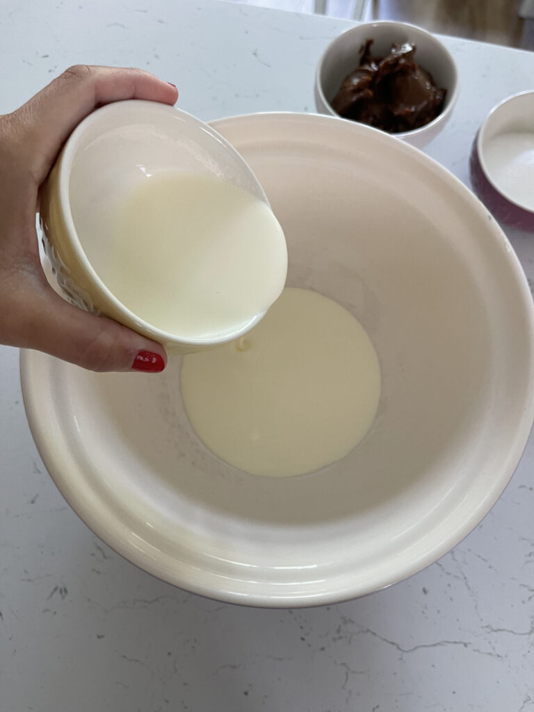 dulce de leche loaf cake