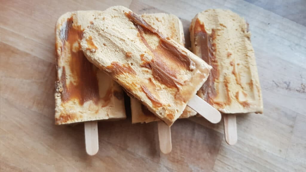 homemade dulce de leche icecream popsicles